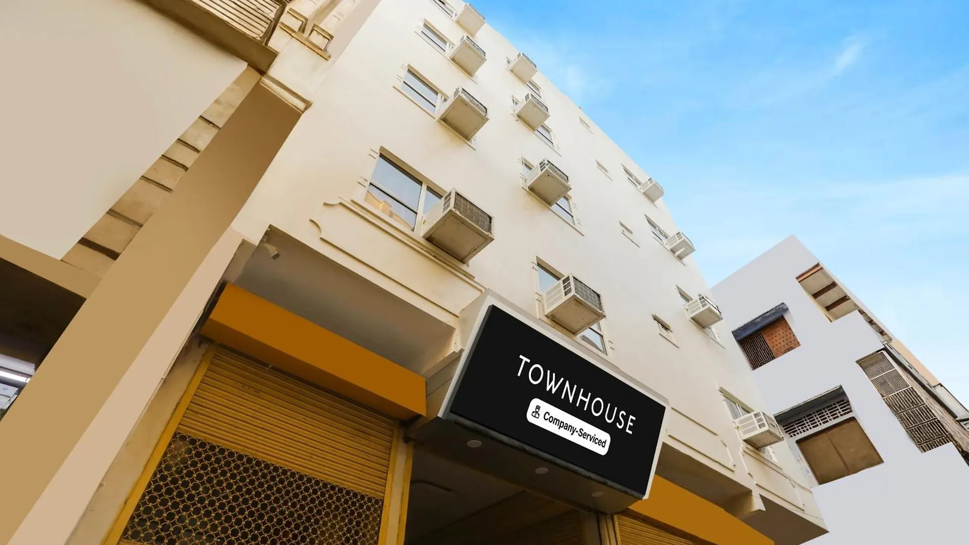Super Townhouse Ghunghrani Street Godowlia Formerly Raghuveer Temple فاراناسي الهند